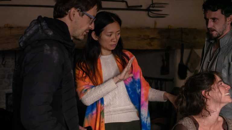 Chloé Zhao, directora de ‘Hamnet’: “Me convertí en cineasta porque me costaba expresar mis emociones”