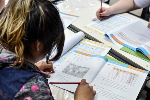 Cierre inesperado de una escuela privada en CABA: denuncian salarios impagos y casi 200 alumnos se quedaron sin vacante