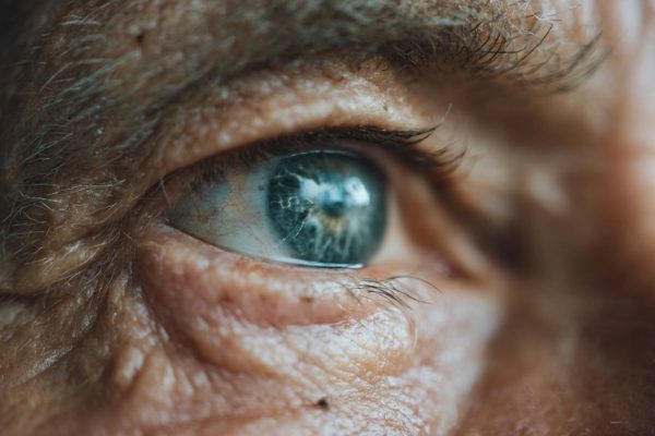 Cómo prevenir la miopía y otras enfermedades oculares con acciones simples y efectivas, según expertos