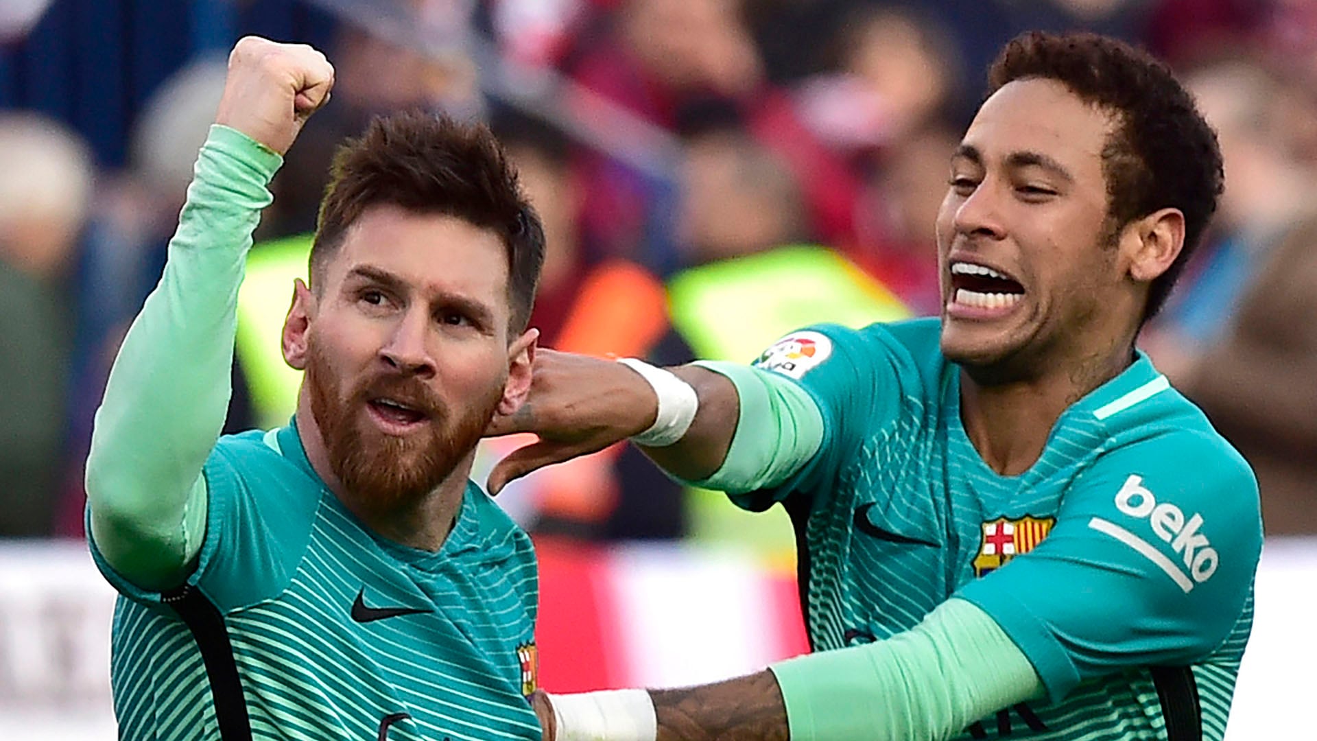 Viejos tiempos: Messi y Neymar juntos en Barcelona (AFP PHOTO / GERARD JULIEN)