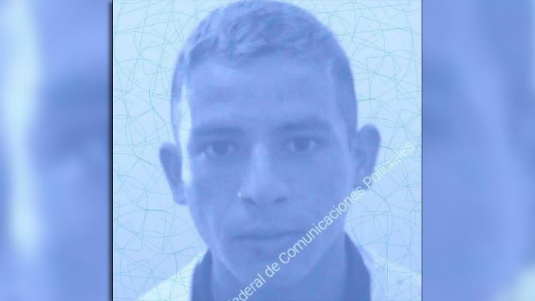 Detuvieron a cinco hombres por abusar sexualmente de un camionero en Santa Fe y grabar el crimen