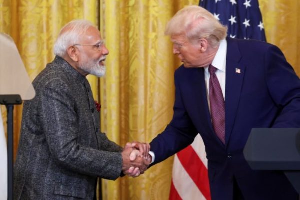 Donald Trump anunció un acuerdo comercial con India para reducir los aranceles
