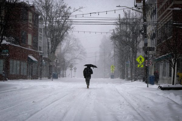 Dos estados de EEUU podrían enfrentar una tormenta invernal con más de 2 metros de nieve