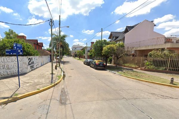 Dramático robo a una familia en La Matanaza: obligaron al padre a arrodillarse para no matarlo