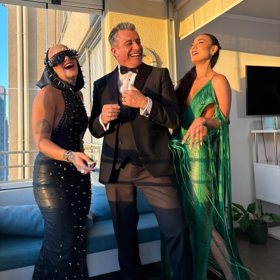 El excéntrico look de Juliana “Furia” Scaglione que se robó todas las miradas en la Gala del Festival de Viña del Mar 2026