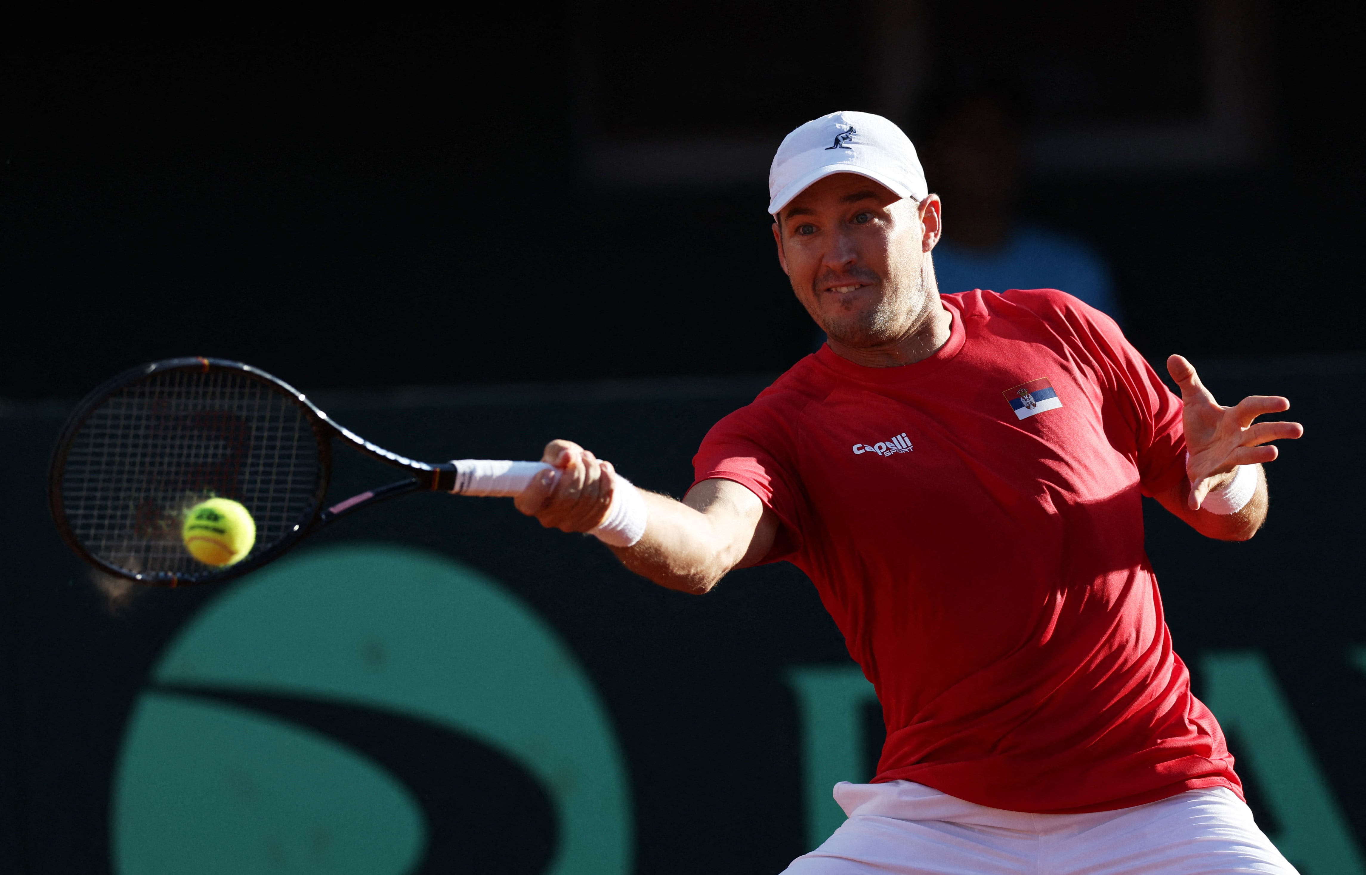 Dusan Lajovic sufrió un grave accidente tras la derrota ante Tomas Barrios (REUTERS/Pablo Sanhueza)