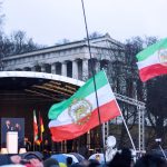 El heredero del sah de Irán propuso liderar la transición hacia la democracia en el país si el régimen ayatolá cae