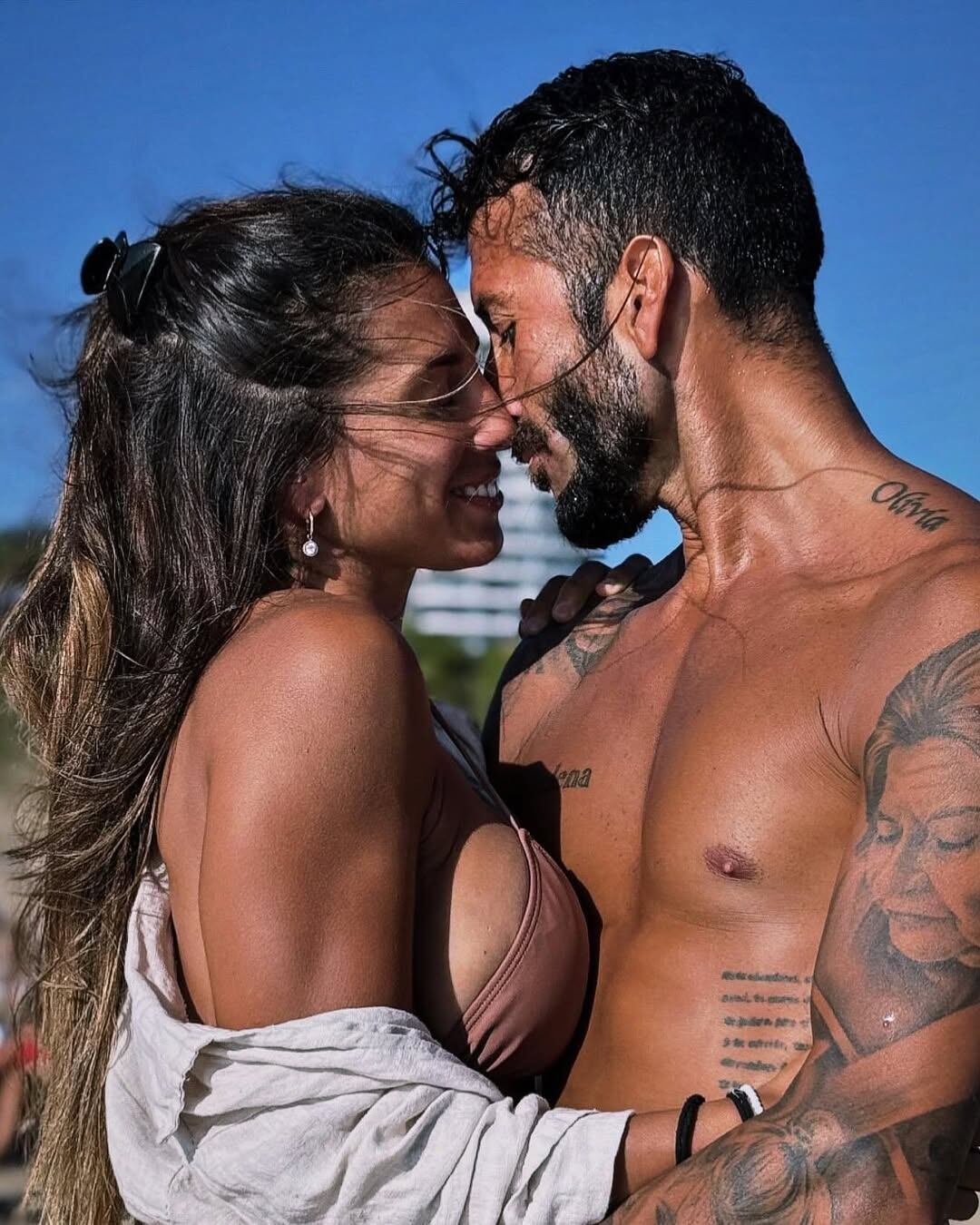 La relación entre Cinthia Fernández y Roberto Castillo también fue cuestionada