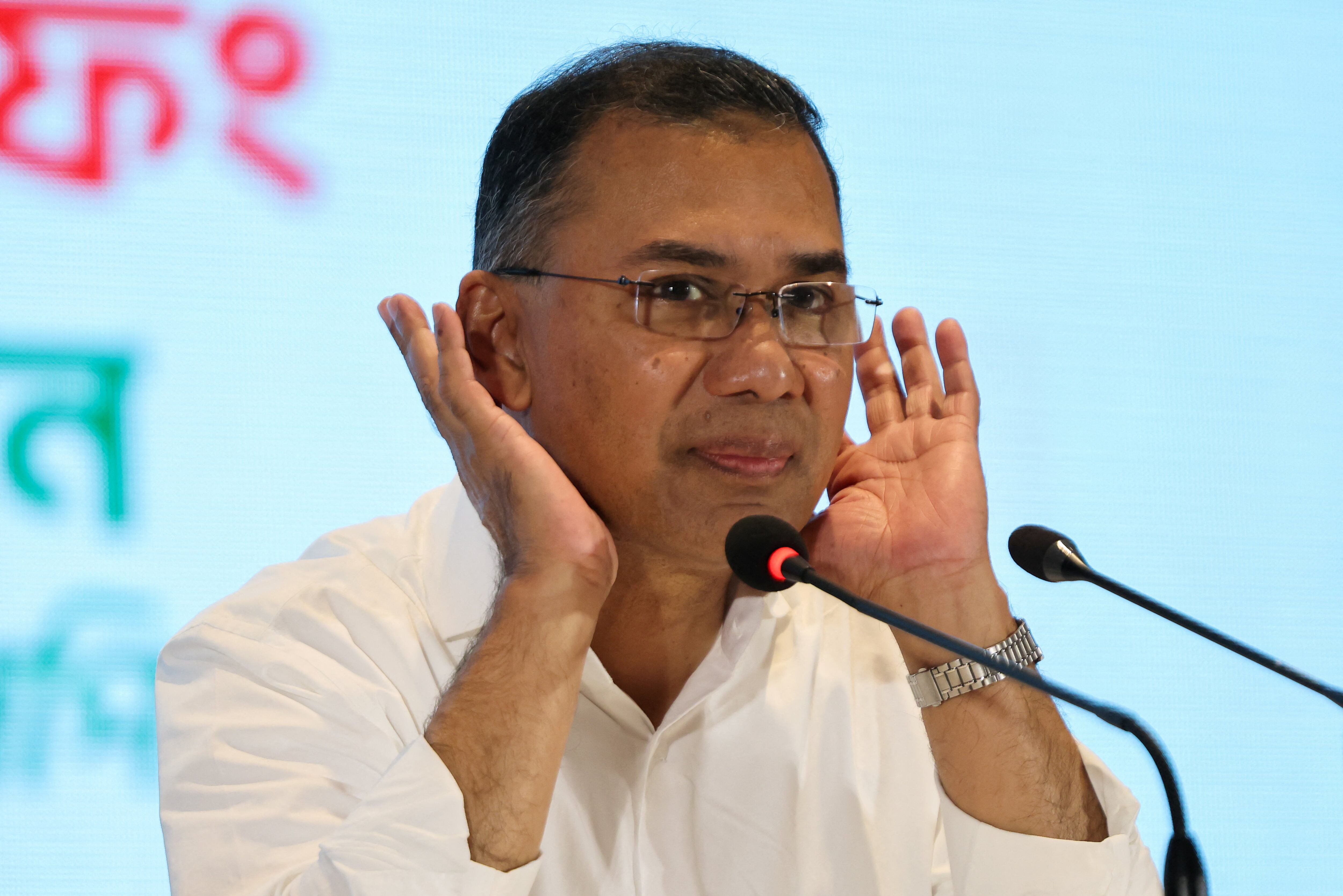 Tarique Rahman, presidente del Partido Nacionalista de Bangladesh (BNP), asiste a una conferencia de prensa tras la victoria del BNP en las 13.ª elecciones generales, en Daca, Bangladesh (REUTERS/Mohammad Ponir Hossain)