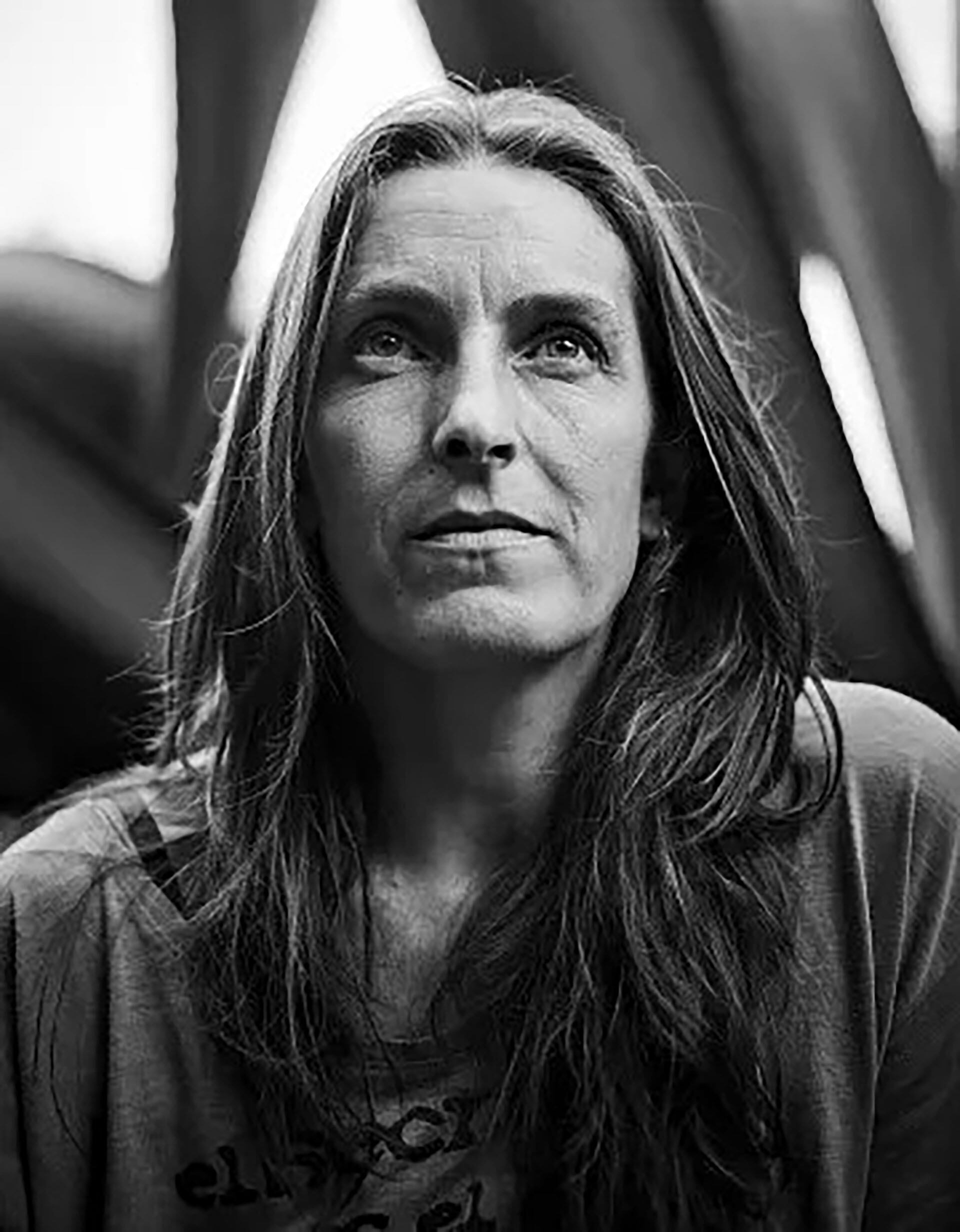 Neige Sinno nació en 1977 en los Alpes suizos