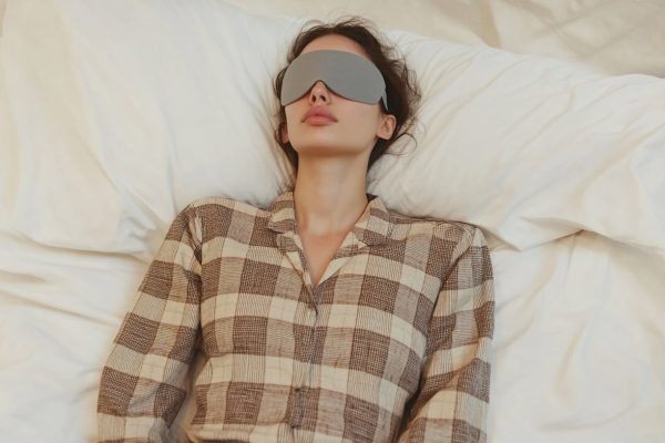 El poder oculto de la siesta: cómo un descanso breve protege el corazón