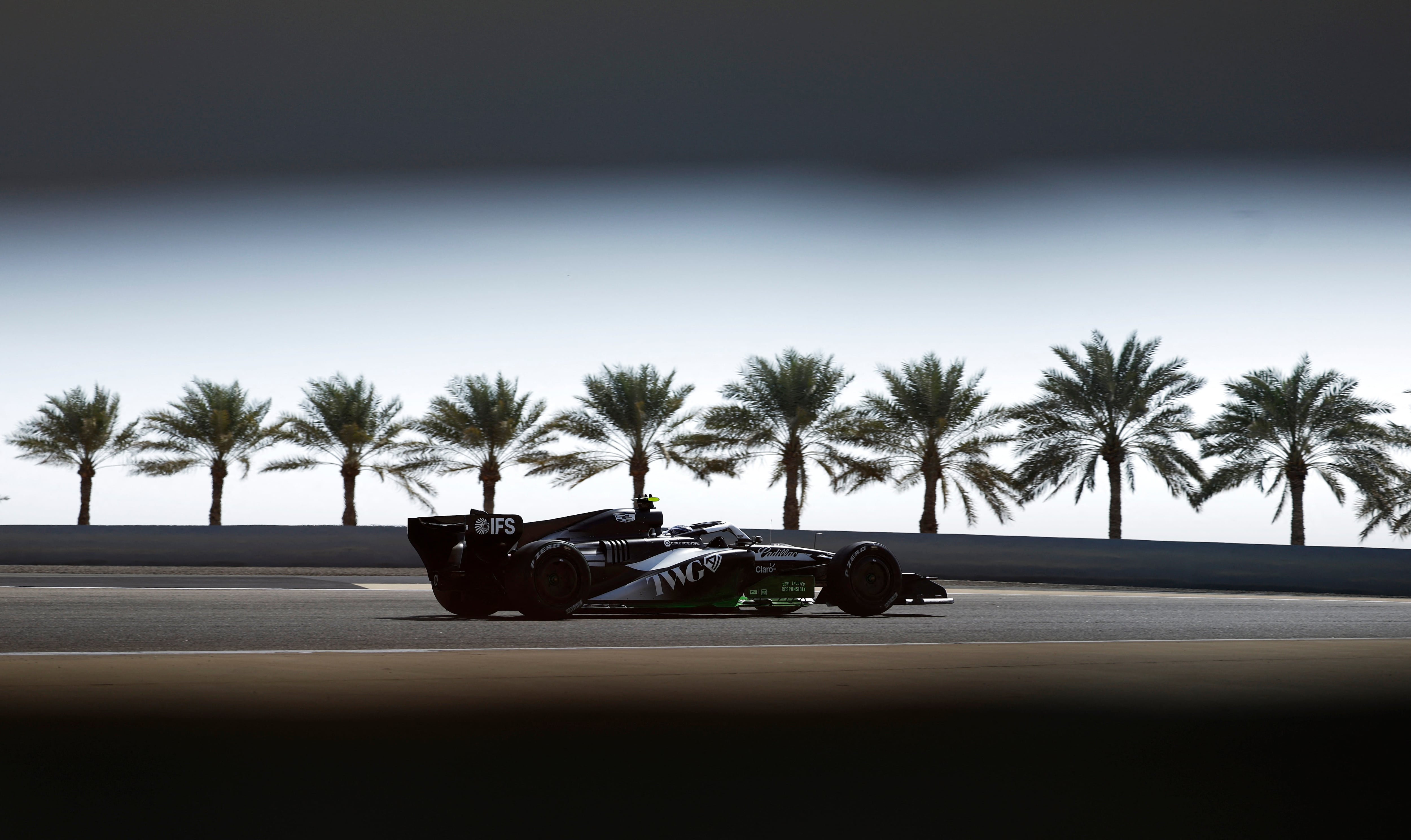 Los autos de F1 tendrán 3 días de actividad en el circuito de Bahréin (REUTERS/Hamad I Mohammed)