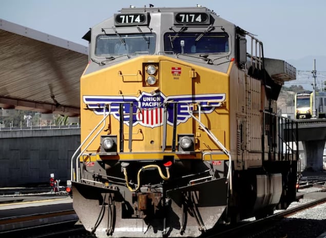 El proyecto ferroviario Panamá–Paso Canoas prevé integrar transporte de pasajeros y carga, con trenes que podrían alcanzar hasta 180 km/h en los tramos principales. (Reuters)