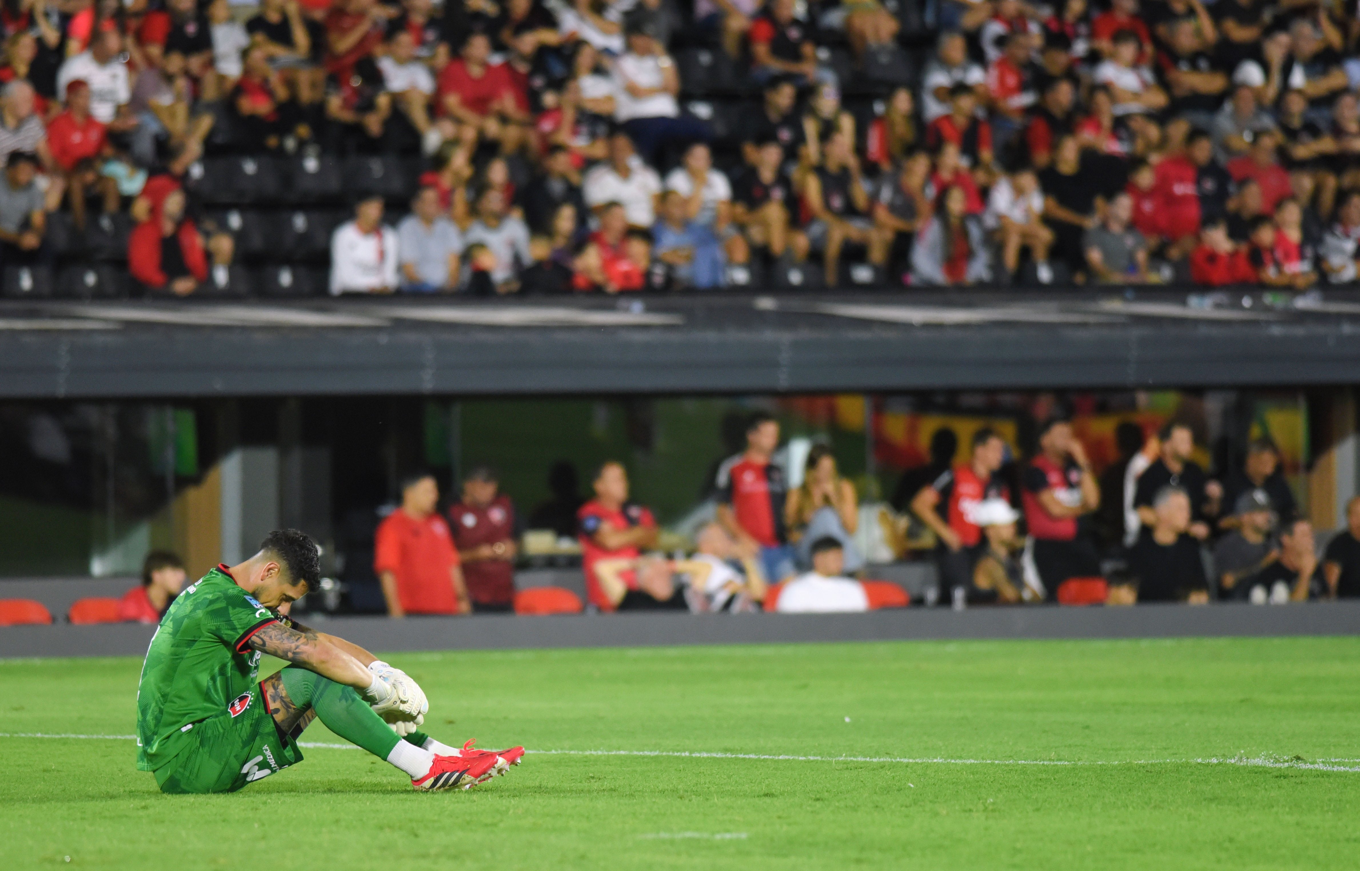 Gabriel Arias se lesionó en el último partido ante Estudiantes de La Plata 