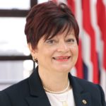 Elecciones en Costa Rica: comenzó la jornada electoral a nivel mundial y se debate el futuro del empleo y la corrupción