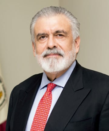 Alberto Arene Guerra es miembro del Senado Consultivo de la Universidad Tecnológica y del Colegio de Economistas de El Salvador./(Universidad Tecnológica de El Salvador)