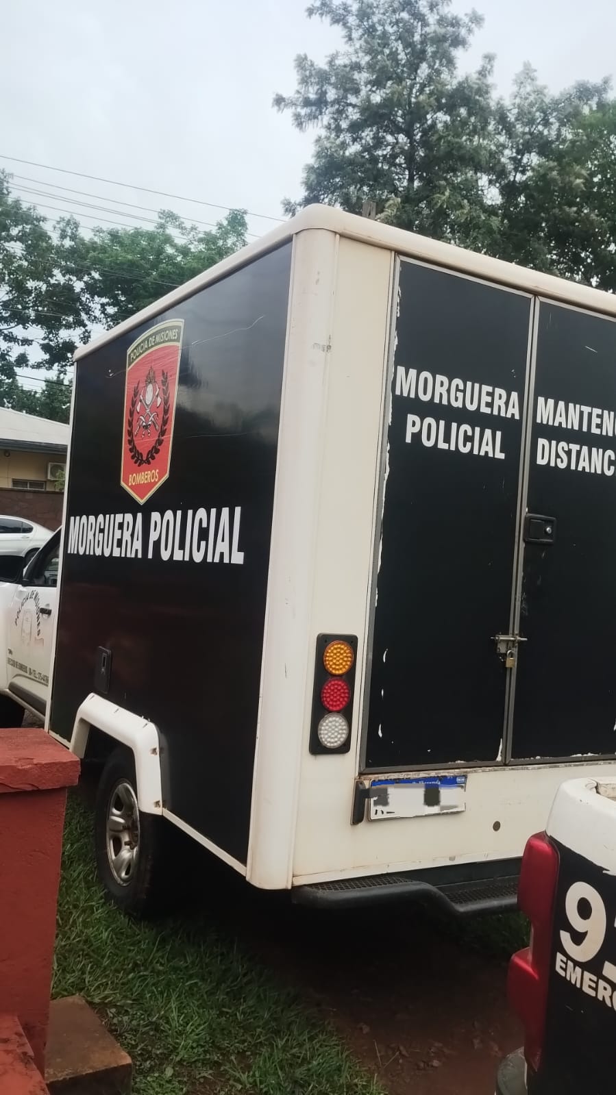 Prefectura Naval Argentina y la Policía de Misiones extrajeron el cuerpo en avanzado estado de descomposición en la zona de Paticuaí