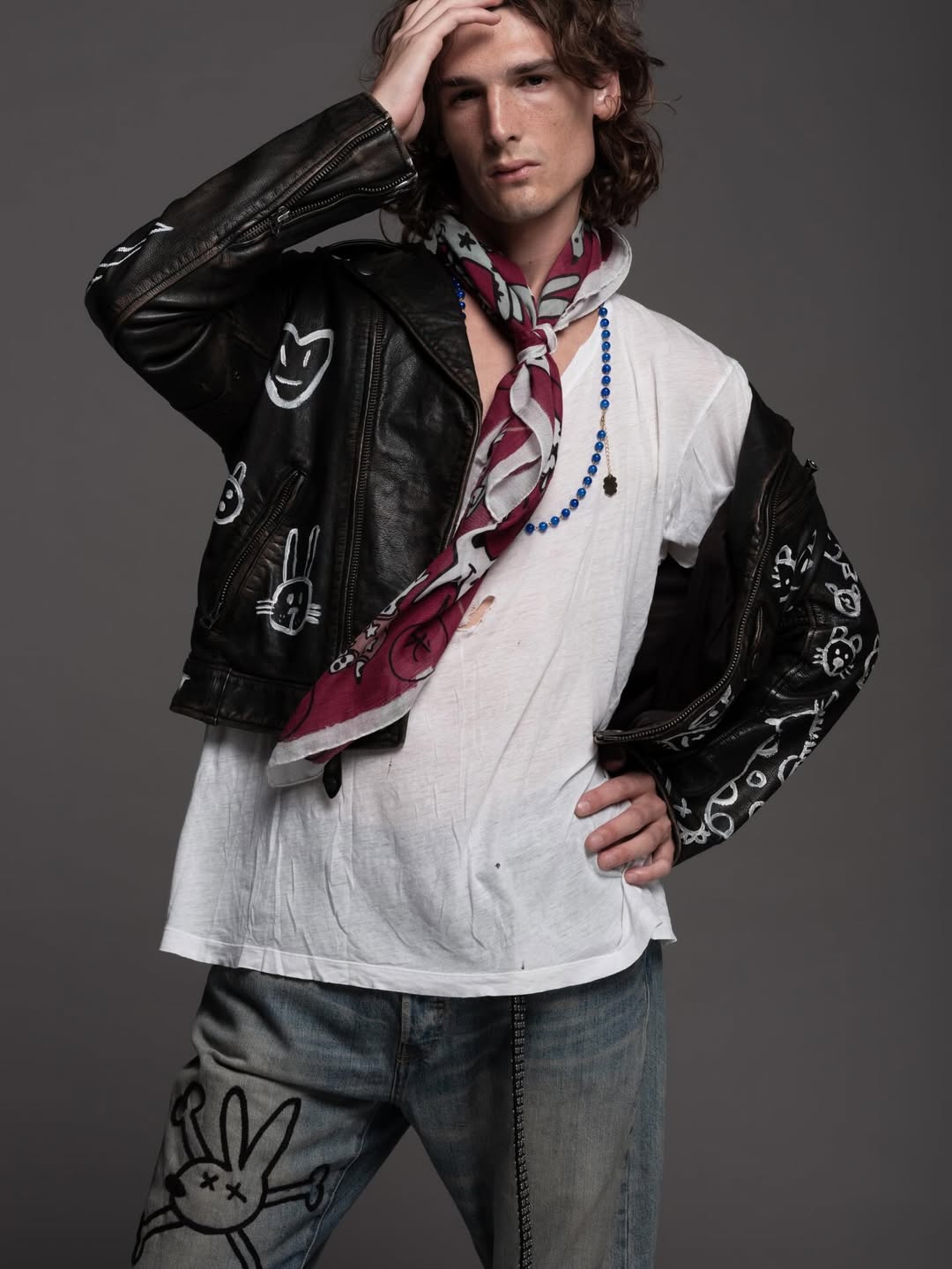 ¿Es el Flaco? El impactante parecido de Ángelo Mutti Spinetta con su abuelo Luis Alberto