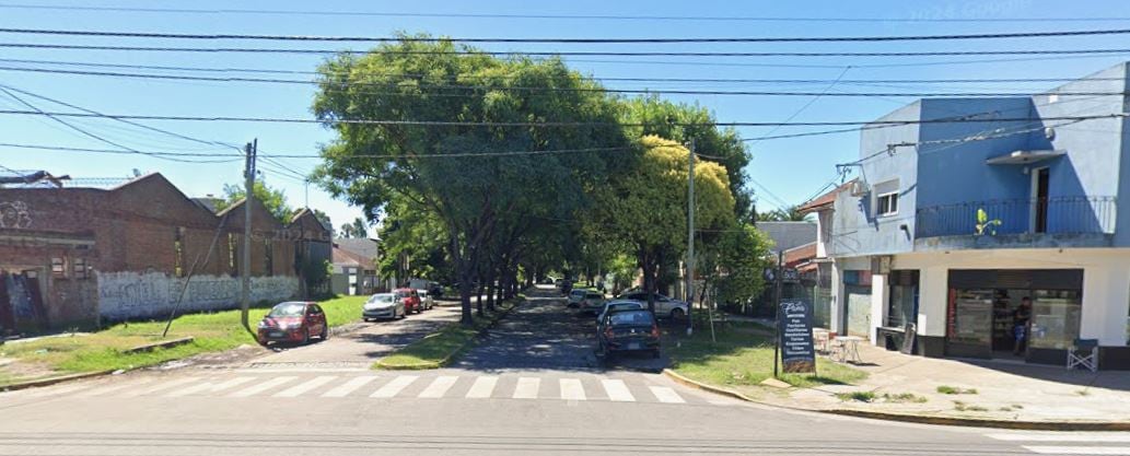 La intersección en Gonnet donde atraparon al hombre que estaba prófugo