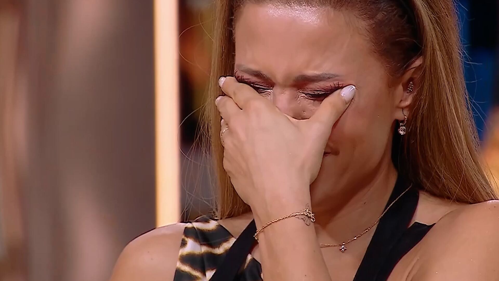 La sinceridad y apertura emocional de Evangelina Anderson generaron empatía en el jurado y conquistaron al público del programa