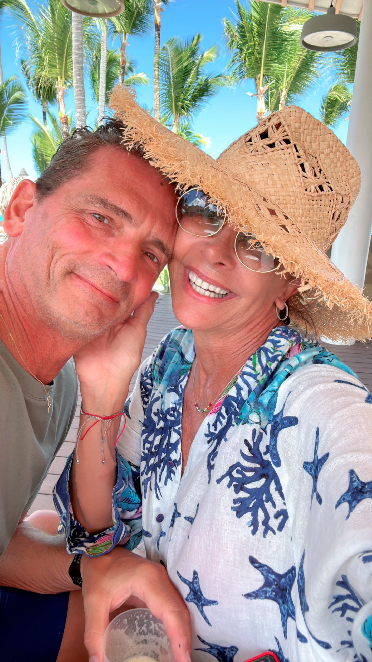 Fabiana Araujo acepta la propuesta de matrimonio del empresario Marcelo Dimini con alegría y sorpresa