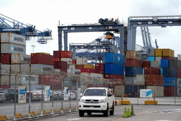 Filiales de Maersk y MSC operarán terminales panameñas tras anulación de concesión a PPC