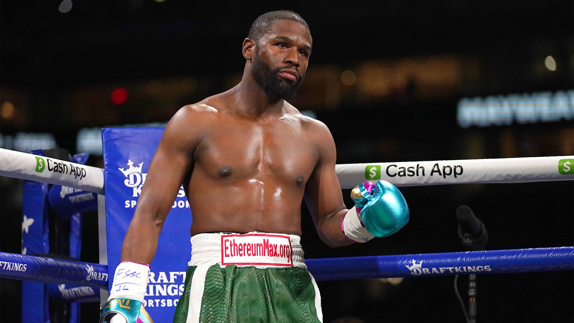 Floyd Mayweather regresa al boxeo profesional (Credit: Jasen Vinlove-USA TODAY Sports)