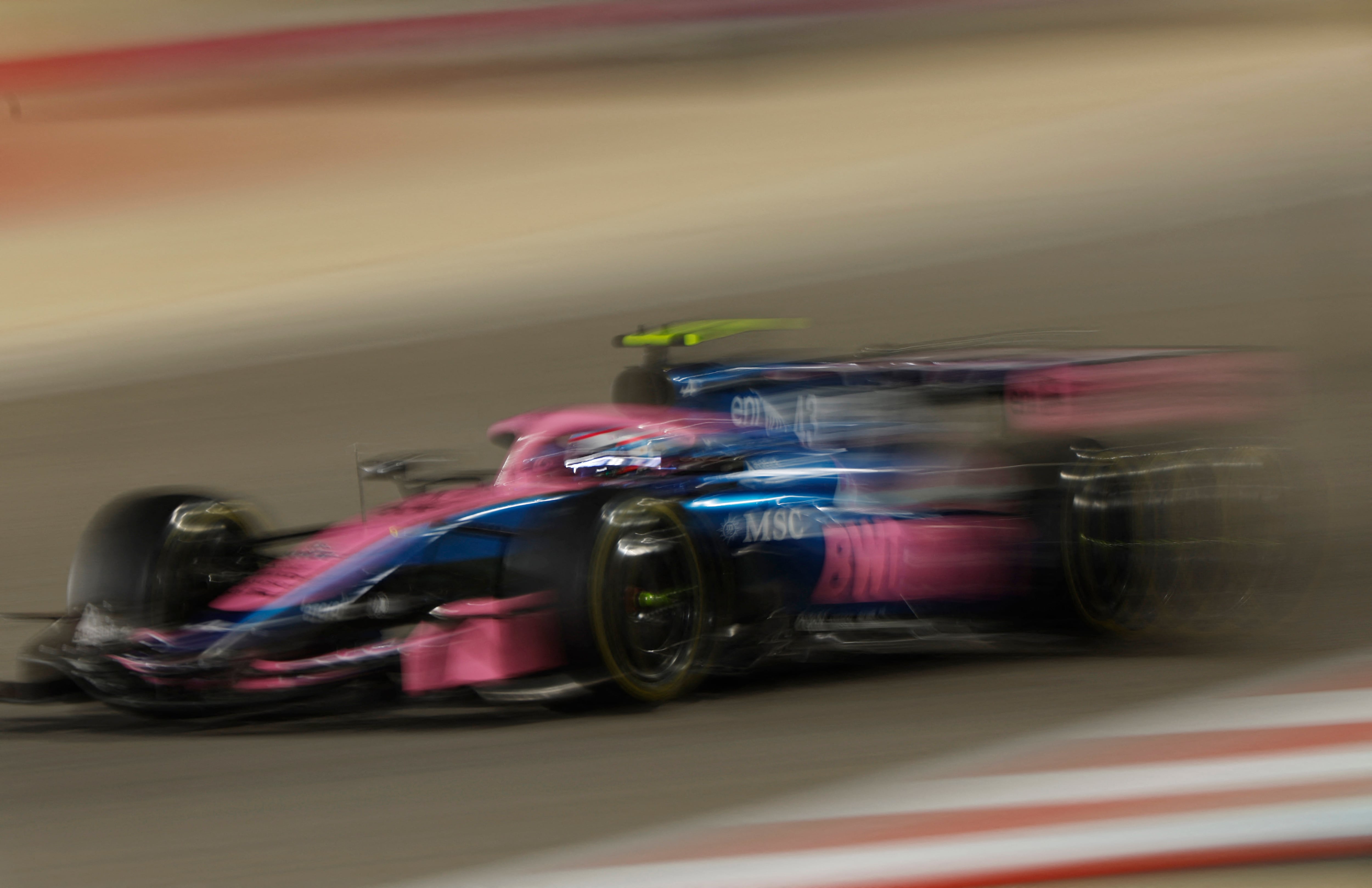 El piloto argentino dejó una gran impresión en los test de pretemporada (REUTERS/Hamad I Mohammed)