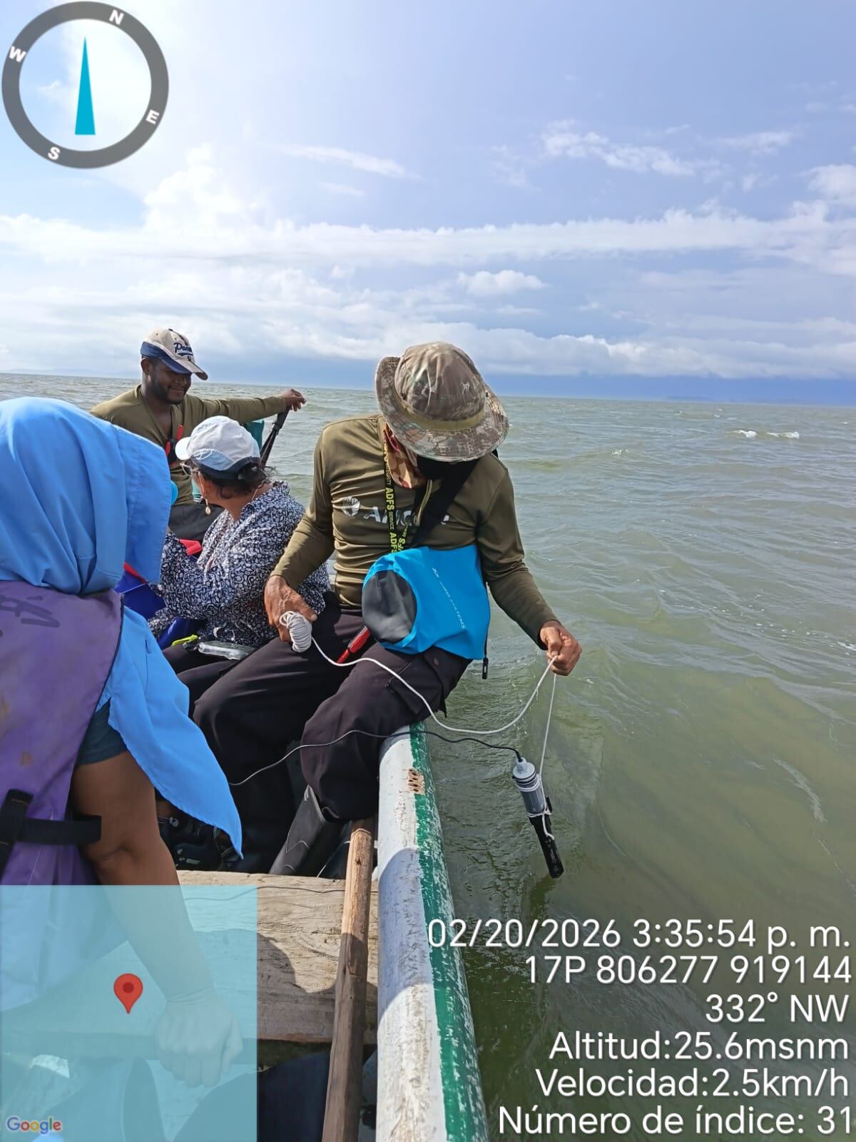 Muestreos de agua incluyeron mediciones de salinidad, temperatura, zooplancton y profundidad para analizar la dinámica hidrológica. Cortesía