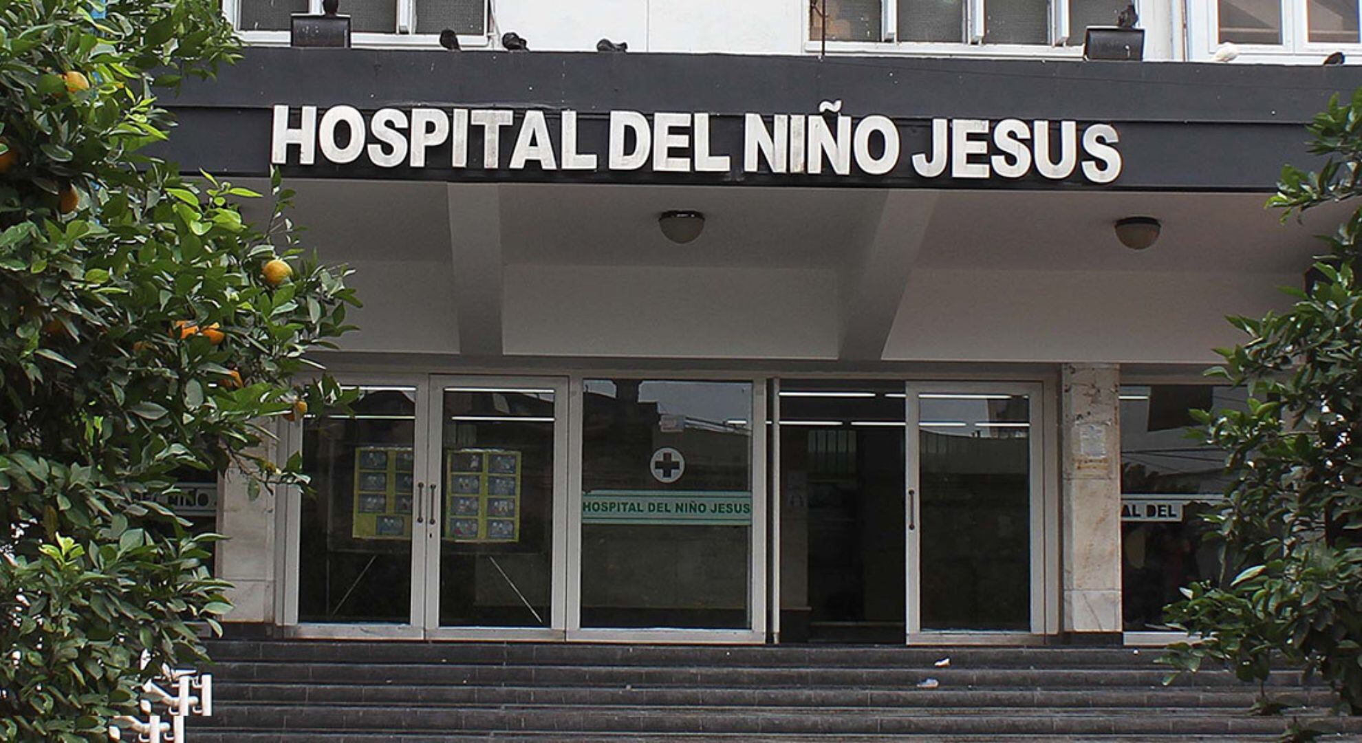 La menor continúa bajo tratamiento y seguimiento médico