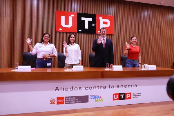 “Hoy nos unimos a la lucha contra la anemia infantil”: universidad peruana instala purificadores de agua para más de 20 mil niños en 11 regiones