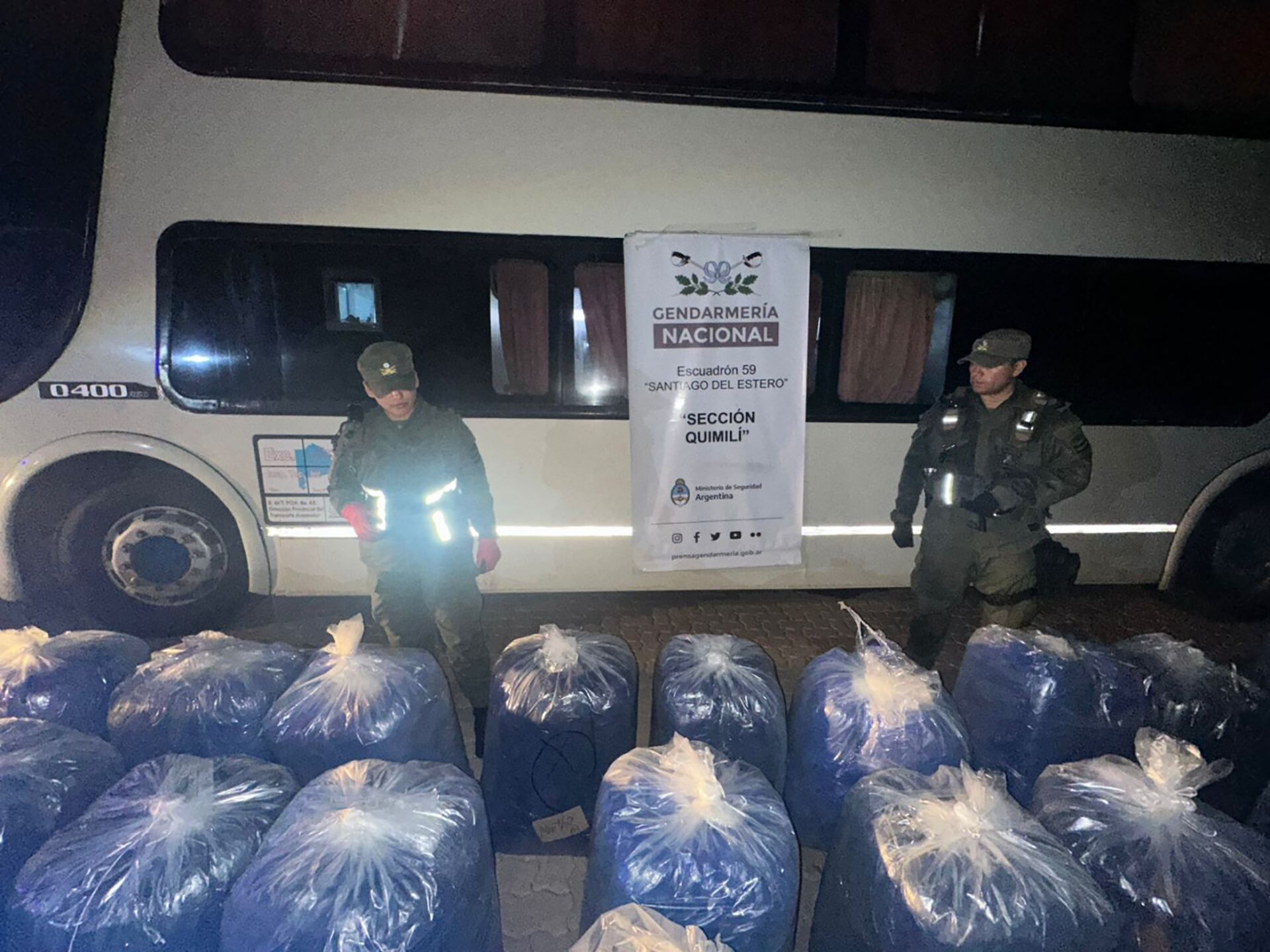 Incautaron más de una tonelada de hojas de coca en un “tour de compras” en Santiago del Estero