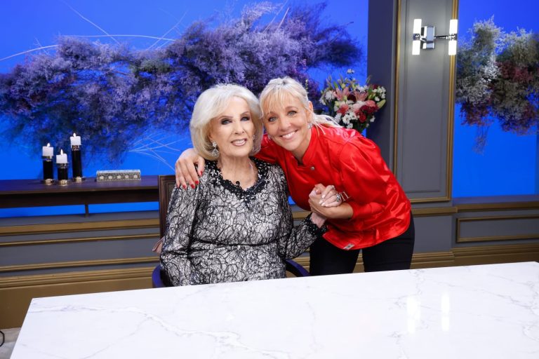 Jimena Monteverde se emocionó hasta las lágrimas al reencontrarse con Mirtha Legrand al aire: cuál será el futuro de la cocinera