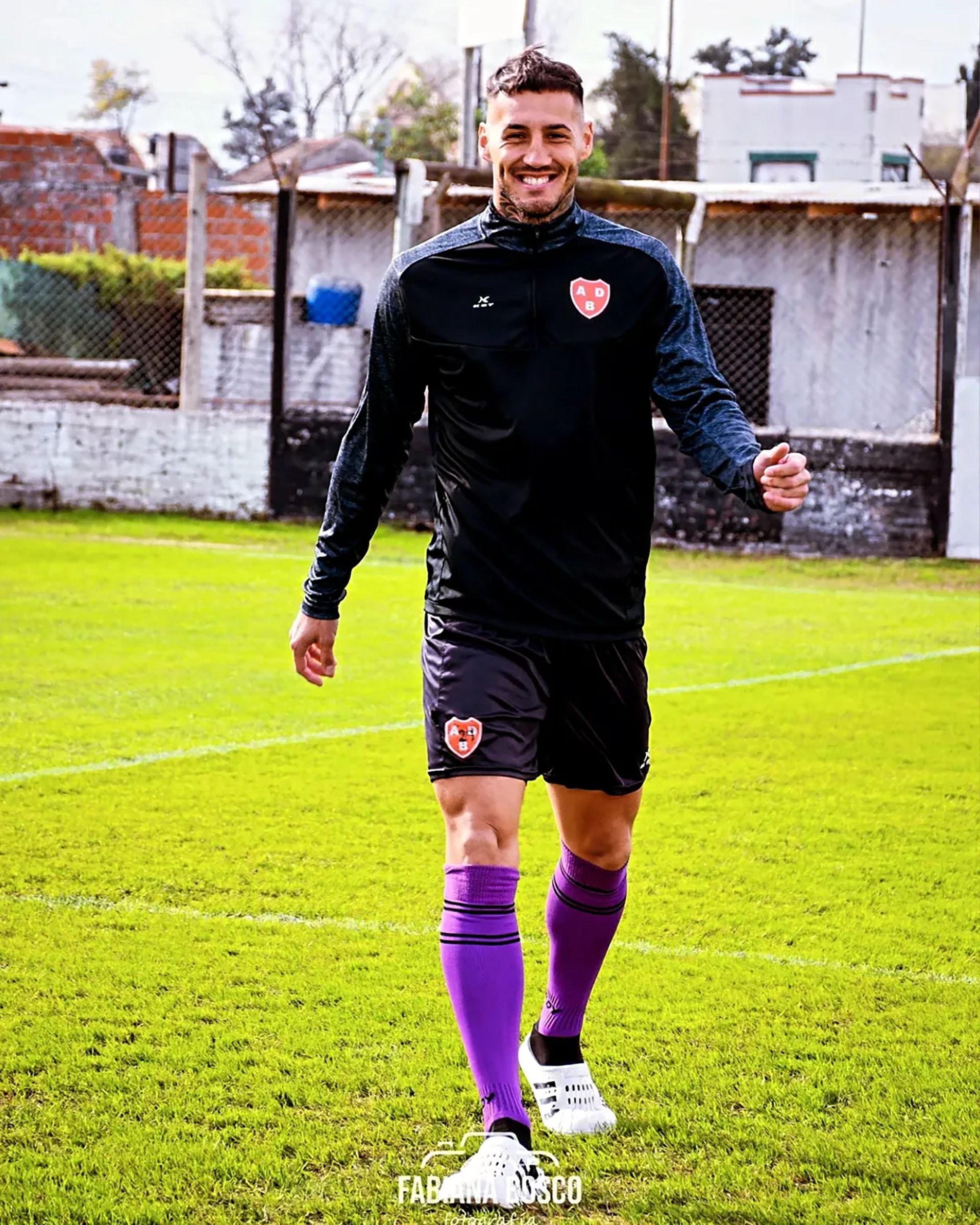 Nicolás Rodriguez arquero de Excursionistas y pareja de Furia