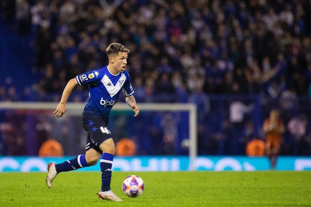 Gianluca Prestianni inició su carrera en Vélez