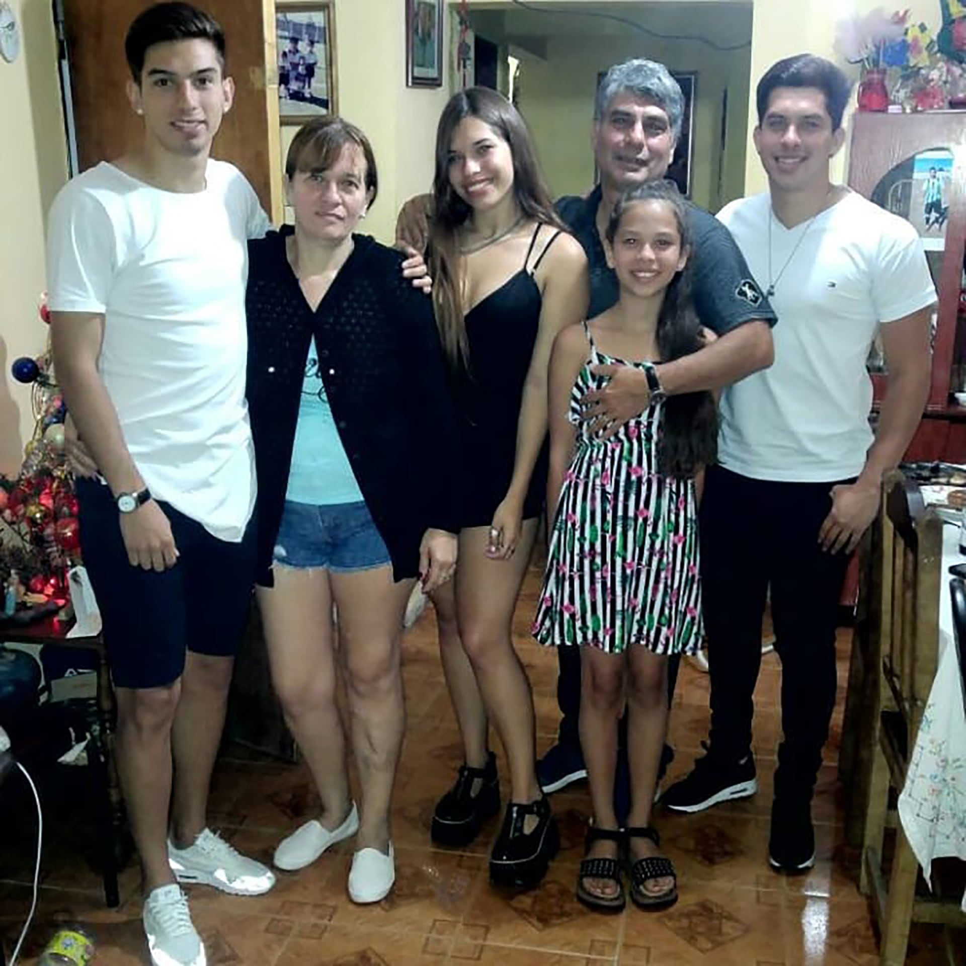 Sofía es hija de Ricardo Montenegro