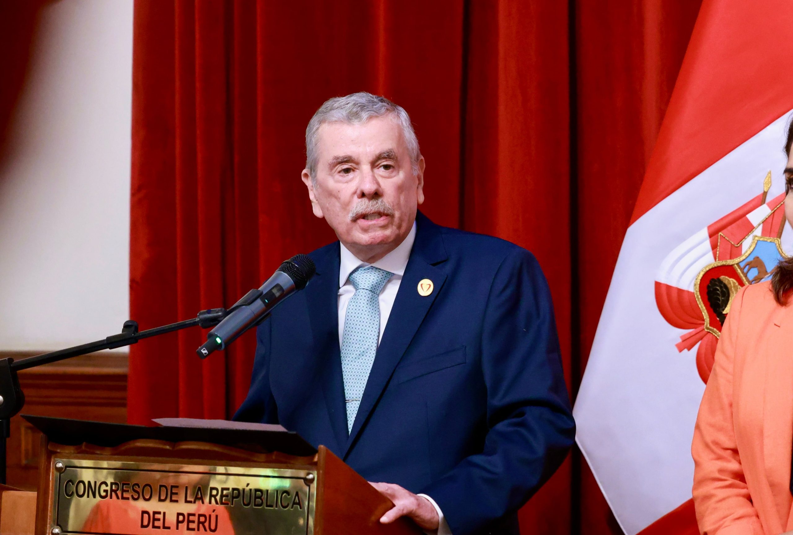 La trama de reuniones clandestinas con un empresario chino que provocó la destitución del presidente peruano José Jerí