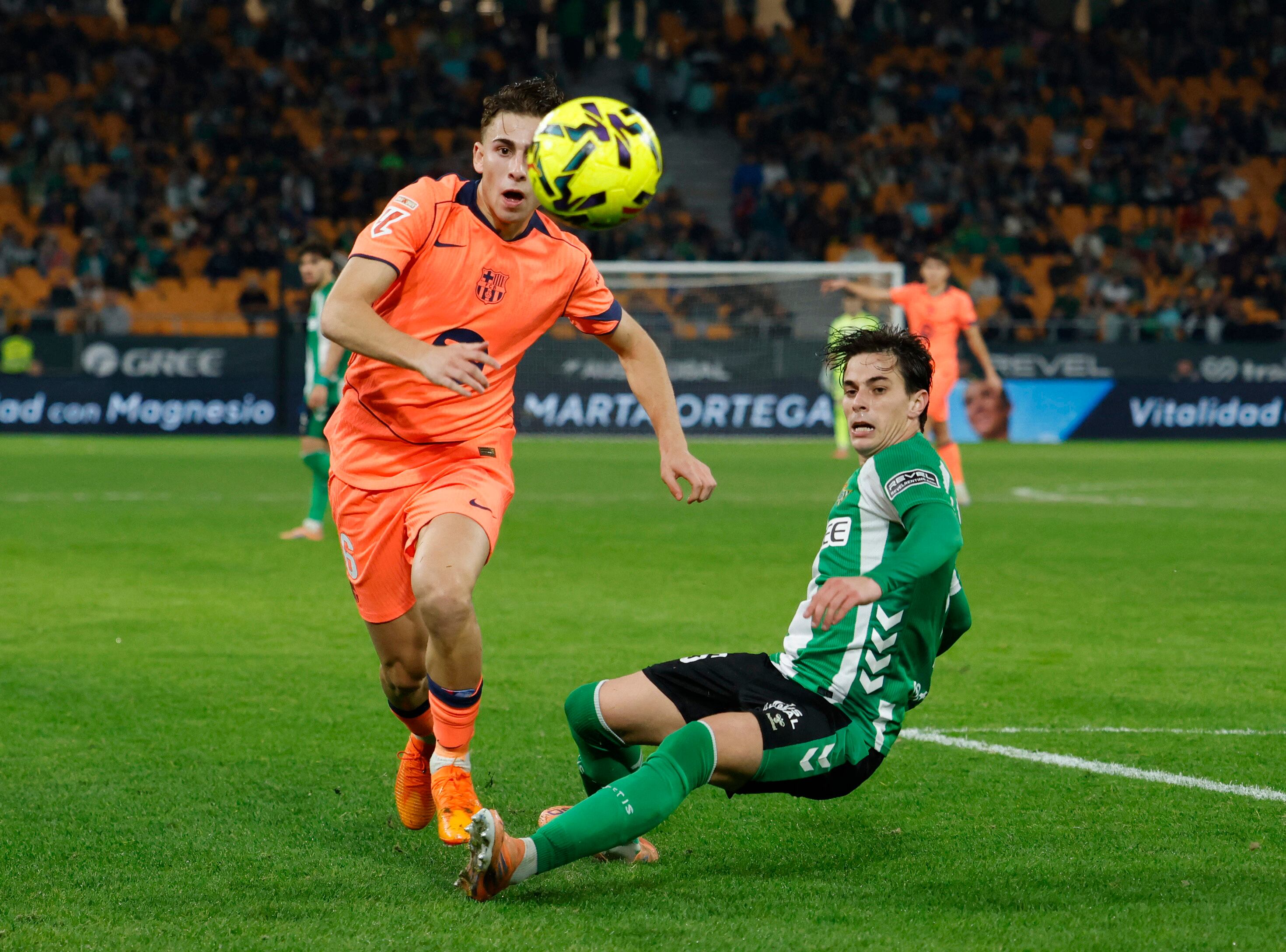 Valentín Gómez recaló al Betis de España, luego de varias salidas fallidas de Vélez (Crédito: Reuters/Marcelo Del Pozo)