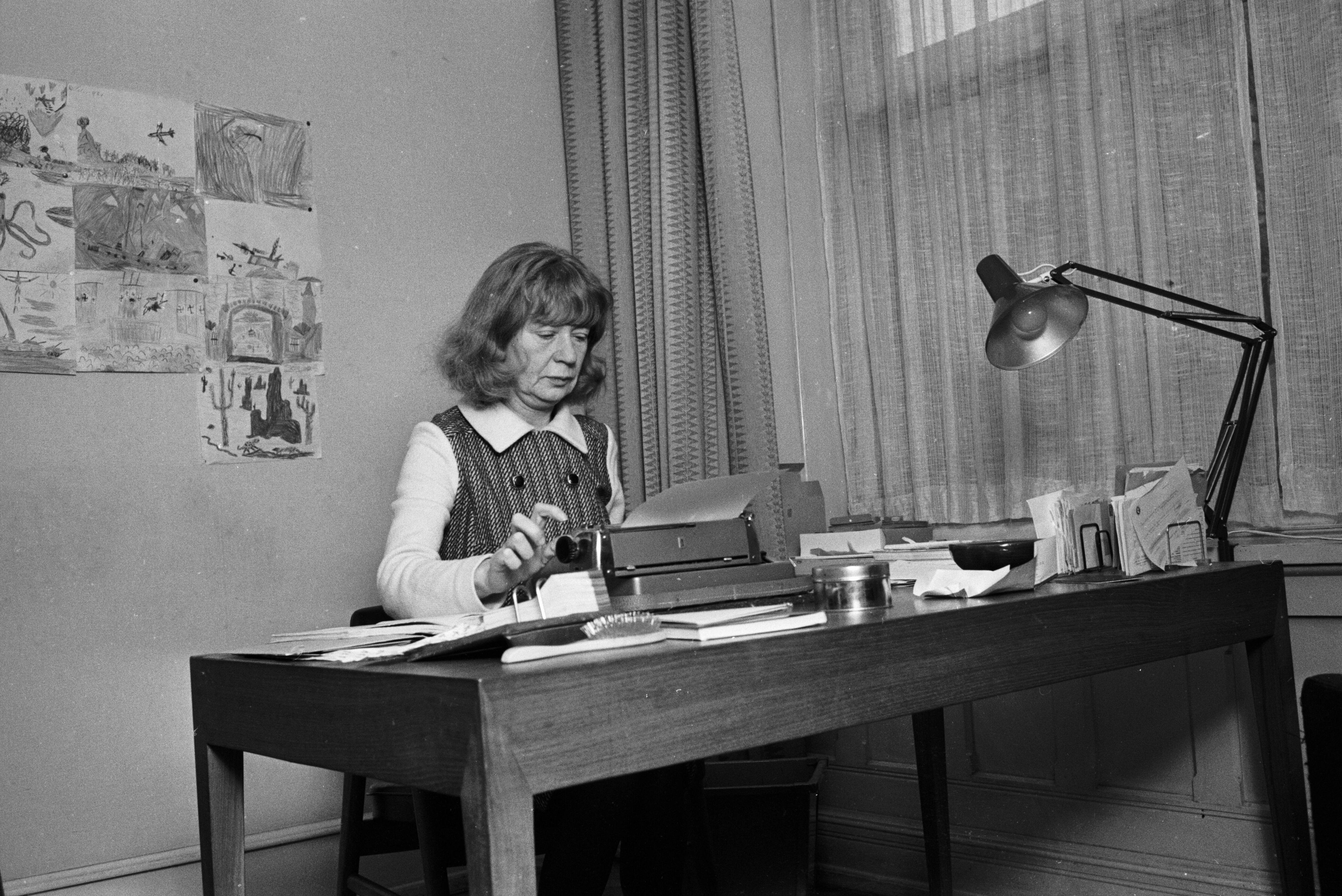 Para Tove Ditlevsen escribir fue en un comienzo una tabla de salvación y siembre la posibilidad de una fuga. Su vida está retratada en sus memorias.