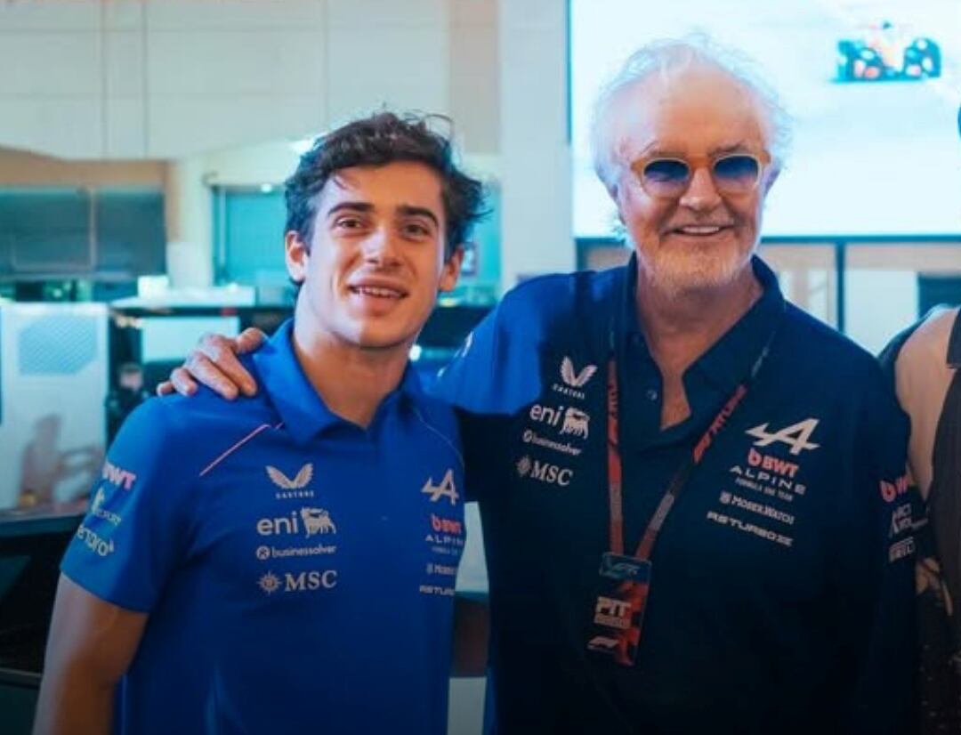 Franco Colapinto y Flavio Briatore