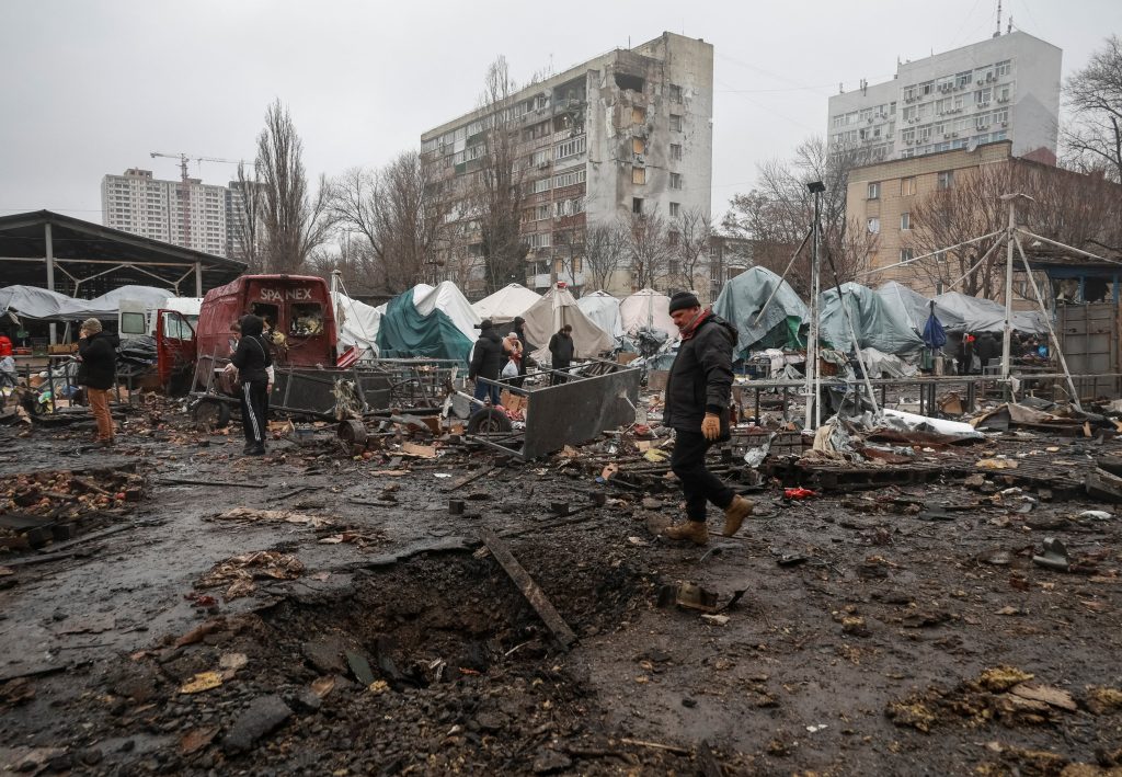 Las víctimas civiles por bombardeos en Ucrania aumentaron un 26% en 2025