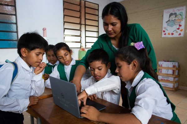 Más de 876 mil estudiantes regresarán a clases en Panamá desde el 2 de marzo