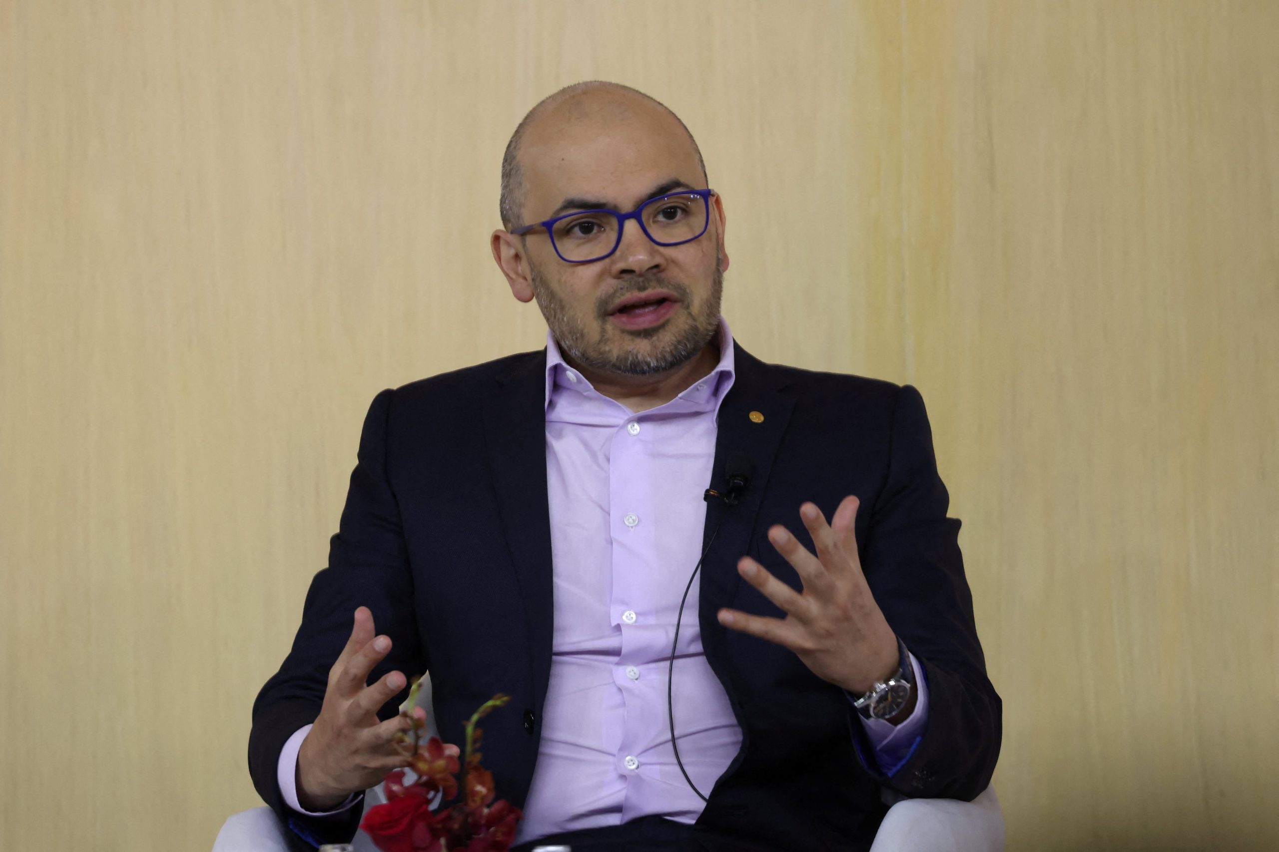 Modi recibe a Lula, Macron y líderes tecnológicos en India para una cumbre mundial sobre inteligencia artificial