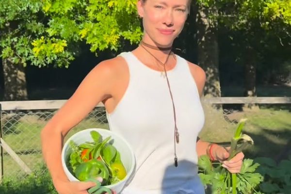 Nicole Neumann respondió a las críticas por el pelo de su hijo y defendió su vida cotidiana: “A desenmascarar”