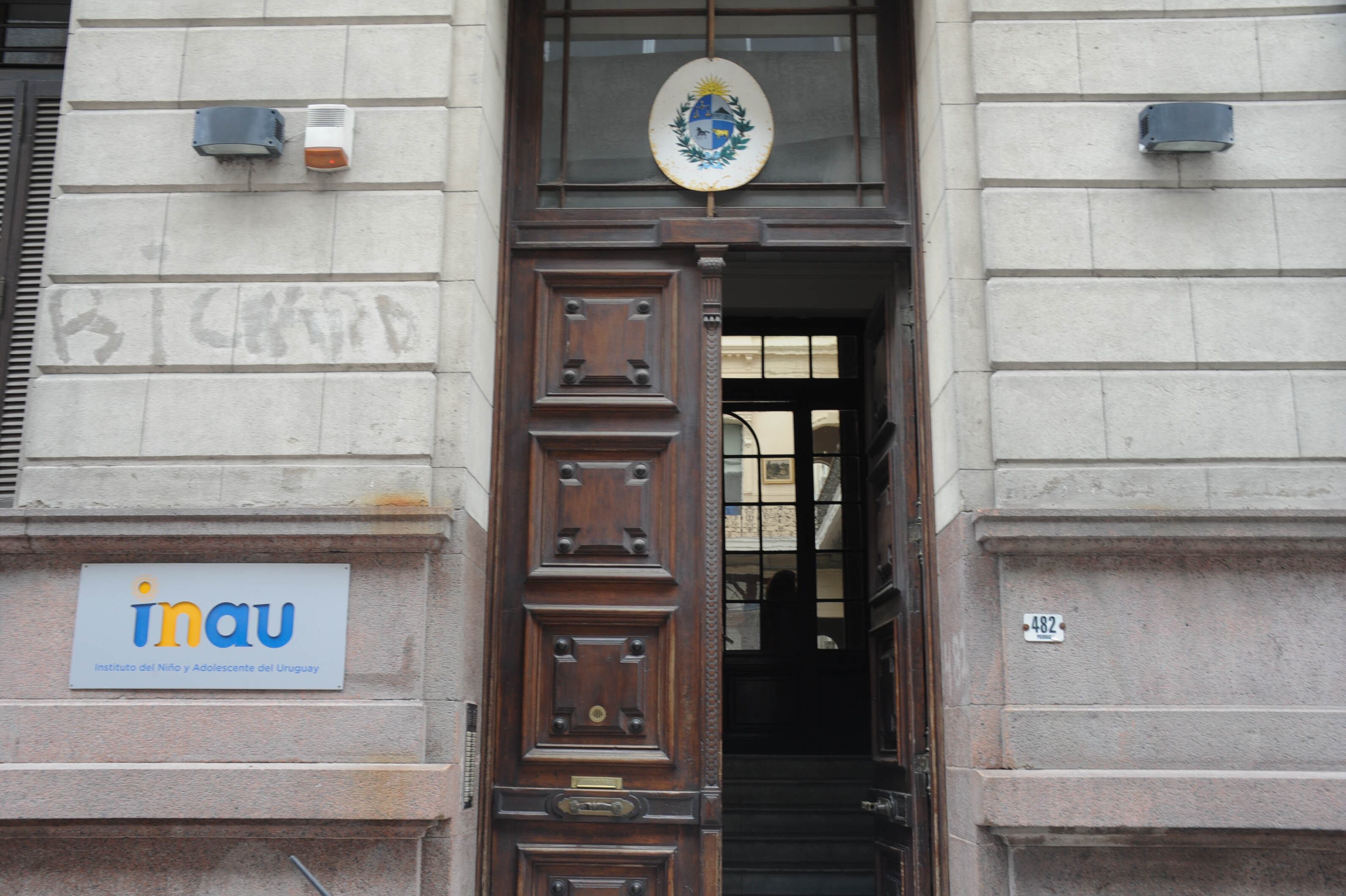 La bebé sobreviviente quedó a cargo del Instituto del Niño y Adolescente de Uruguay (INAU)