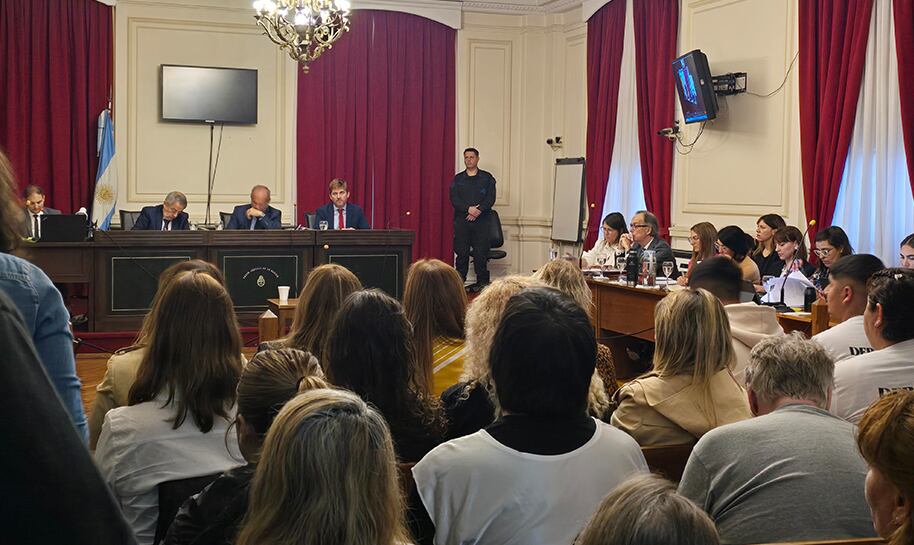 El debate continuará el 6 de marzo