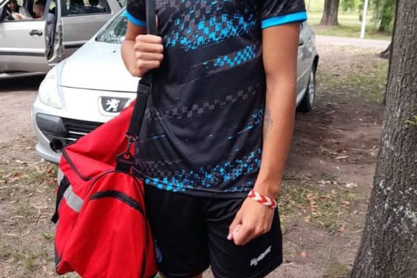 Quién era el joven futbolista amateur que murió en la Ruta 2 tras un trágico choque frontal