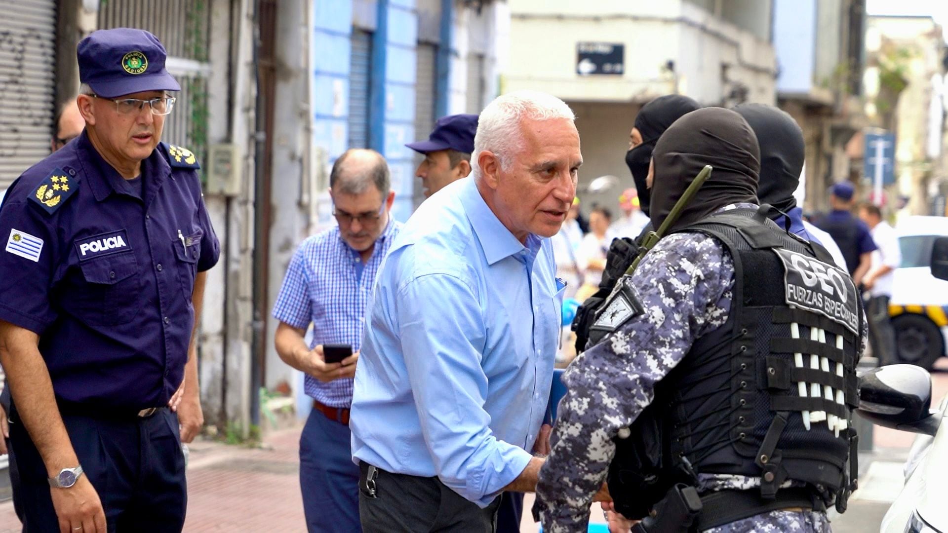 El ministro del Interior, Carlos Negro, durante el operativo que frustró el intento de robo a un banco (Ministerio del Interior)