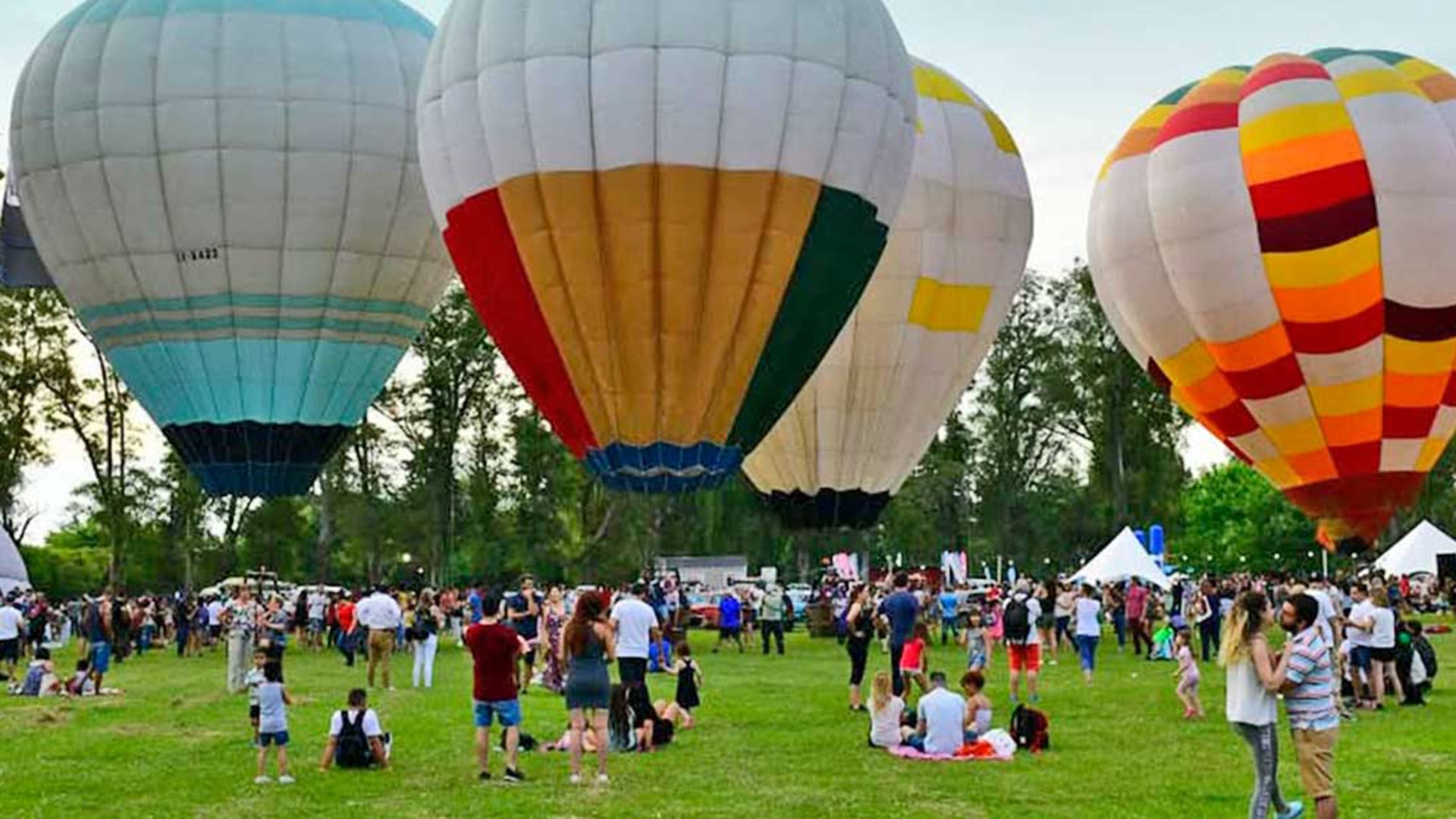 El cronograma del festival BA Flota incluye actividades para niños, experiencias tecnológicas, exhibición de autos clásicos y propuestas gastronómicas (BA flota)