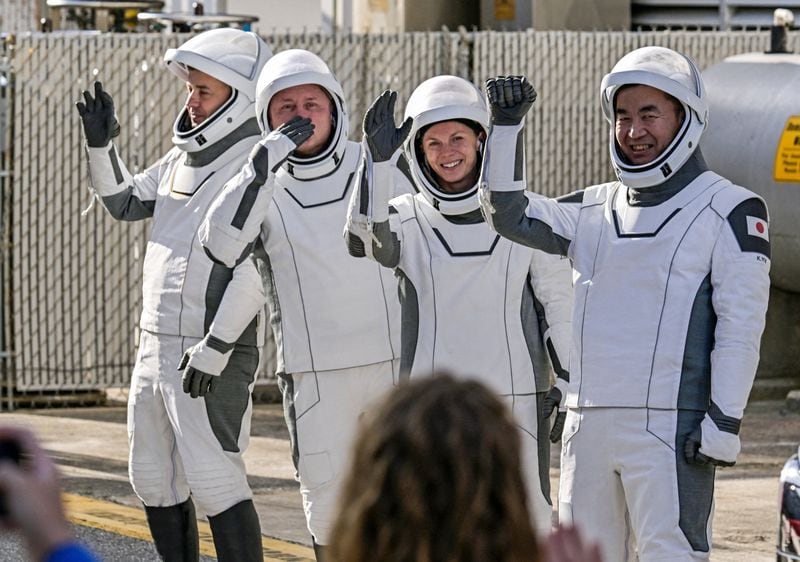 Sexo y fertilidad en el espacio, la alerta que llega con la nueva era de viajes interplanetarios